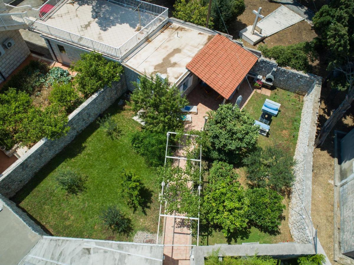 La Rocca Apartment *